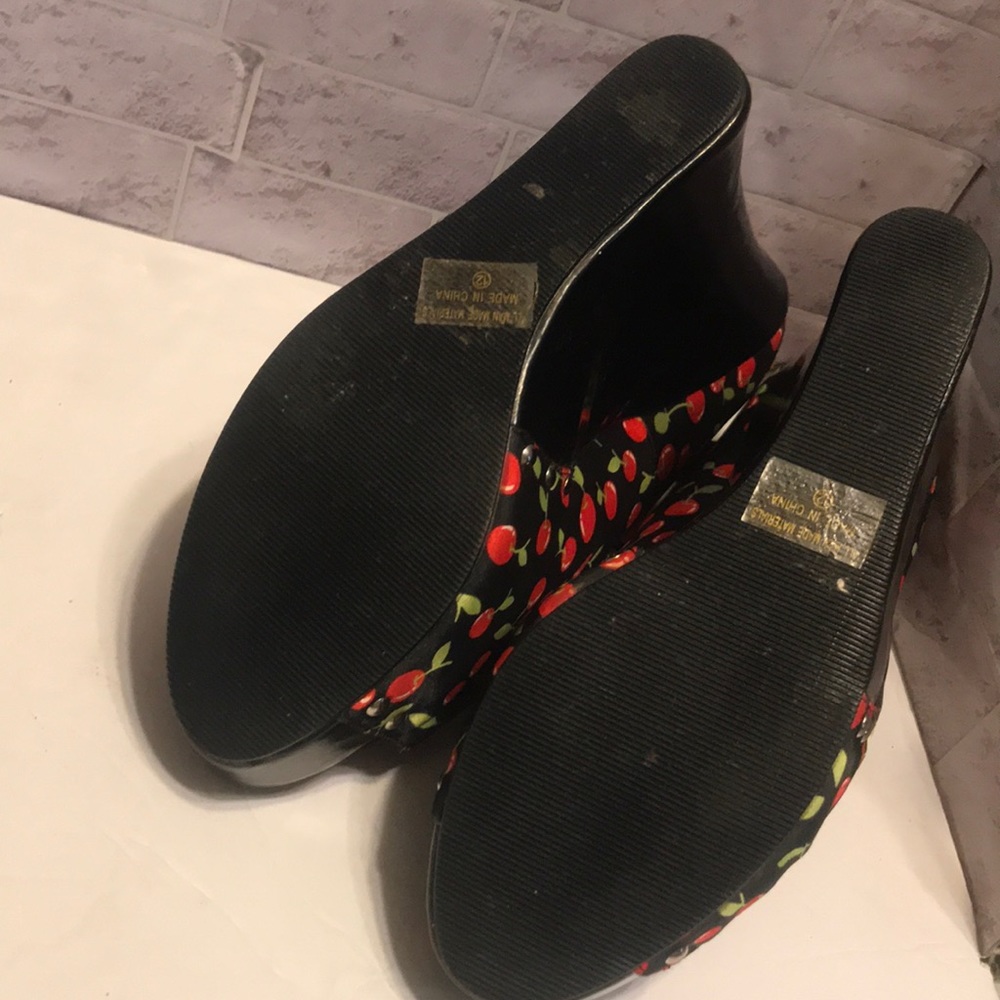 Penthouse Black and Red Cherry Pinup Platforms - Picture 13 of 14